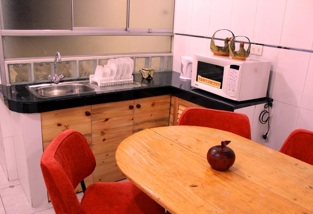 Taytaypa Rooms & Apartments Lima Airport Номер фото