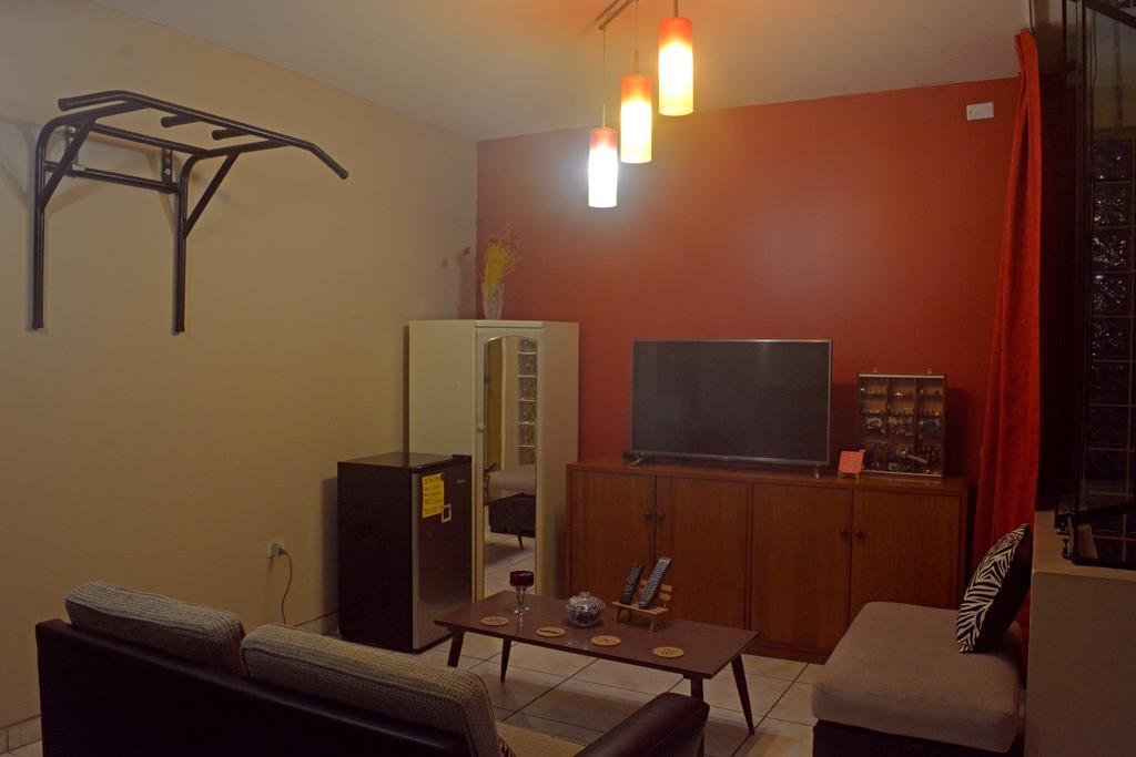 Taytaypa Rooms & Apartments Lima Airport Экстерьер фото