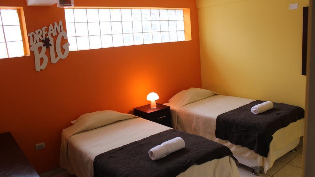Taytaypa Rooms & Apartments Lima Airport Экстерьер фото